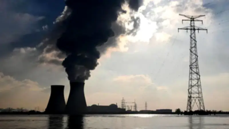 أوروبا تعيد النظر في الطاقة النووية: حل أم وهم في مواجهة أزمة الطاقة؟