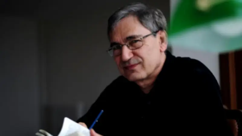 ذاكرة المكان في الأدب: إبراهيم نصر الله وأورهان باموق يضيئان العلاقة بين الجغرافيا والهوية