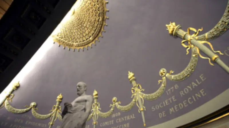 هل تحتاج السياسة العالمية إلى روح أبقراط الأخلاقية لتحقيق السلام؟