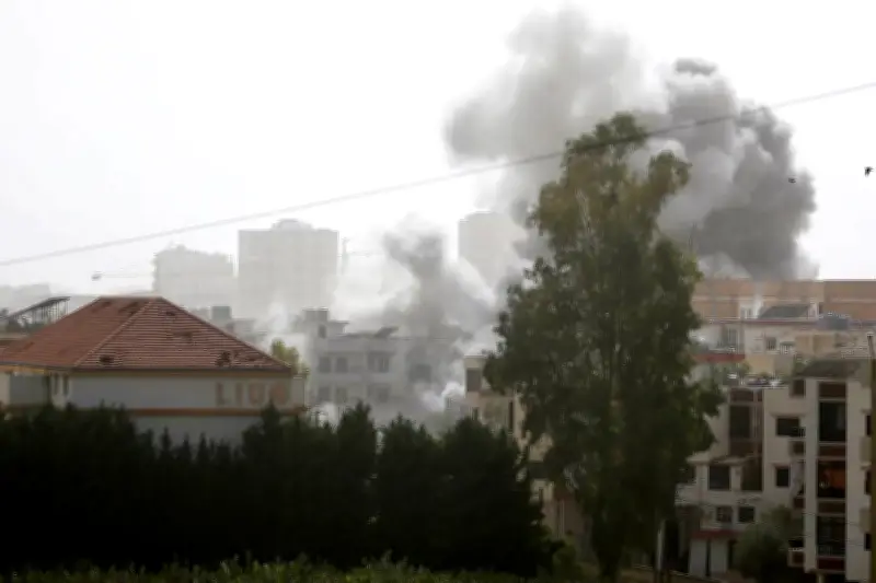 حزب الله يعلن استهداف بارجة إسرائيلية بصاروخ كروز بحري قبالة سواحل لبنان