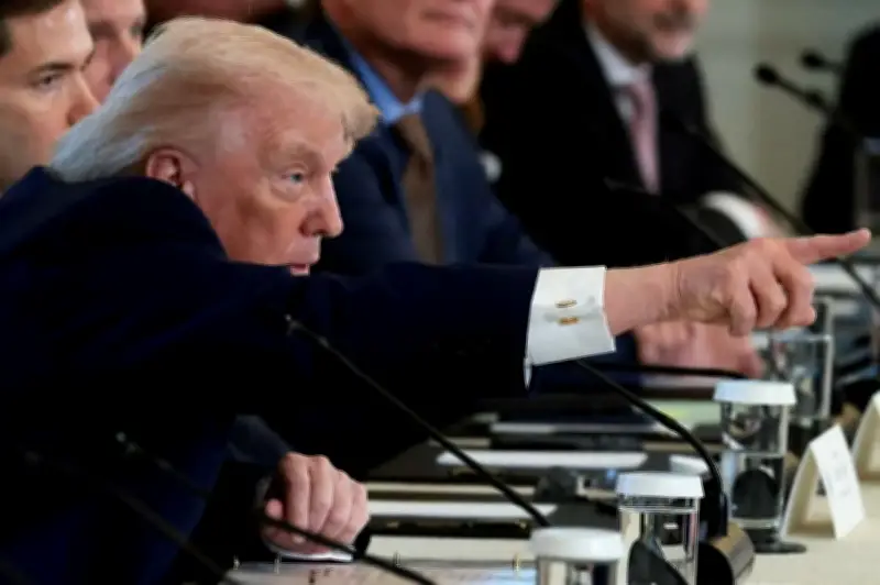 مسؤول أمريكي يحذر: الحرب خيار لا مفر منه بعد انتهاء مهلة ترمب الأخيرة