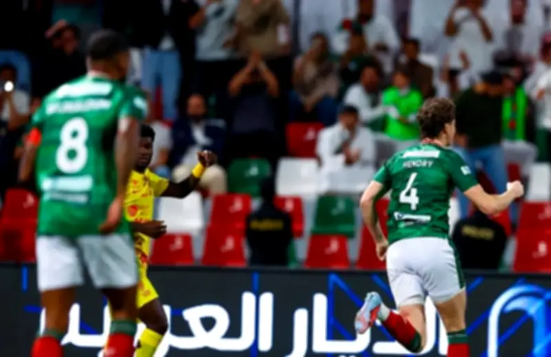 الاتفاق يتفوق على القادسية في مباراة مثيرة بالدوري السعودي للمحترفين