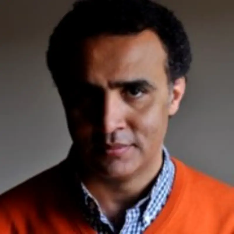 كلمتان في الحلال: كيف تحولت النكتة المسرحية إلى واقع في وسائل التواصل الاجتماعي؟