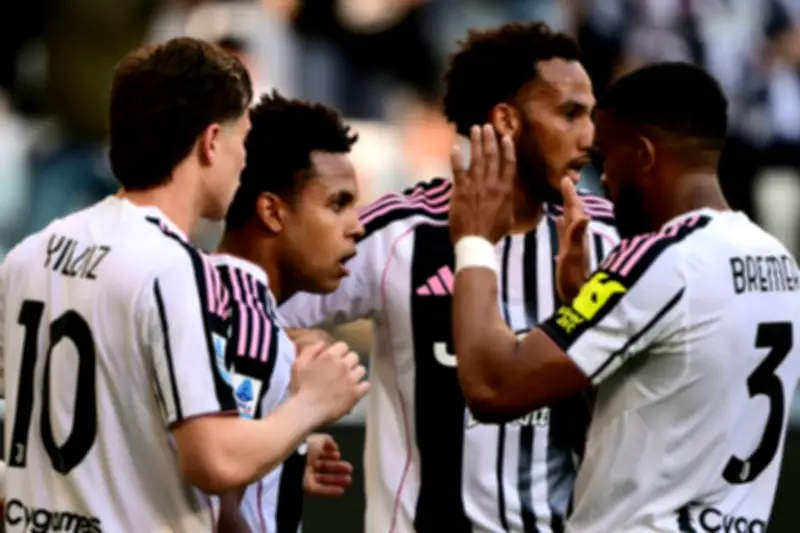 تعثر كومو في أودينيزي يفتح الباب أمام يوفنتوس للعودة بقوة إلى صراع دوري الأبطال