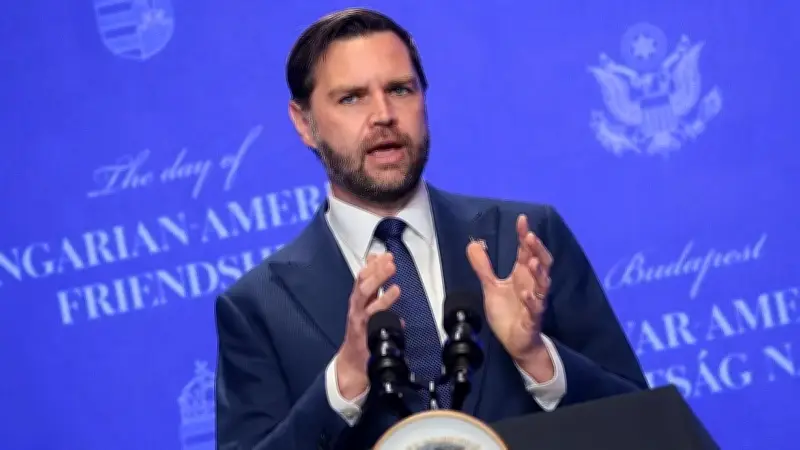 فانس يفكك ادعاءات إيران ويحدد خيارين: الالتزام بالهدنة أو العودة للحرب