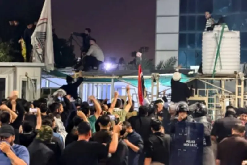 السعودية تدين اقتحام القنصلية الكويتية في البصرة وتؤكد ضرورة حماية البعثات الدبلوماسية