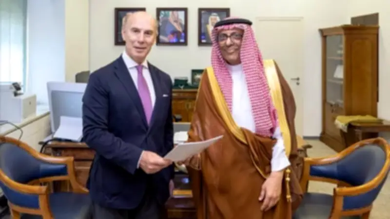 وزير الخارجية السعودي يتسلم رسالة مكتوبة من نظيره الإسباني لتعزيز العلاقات الثنائية
