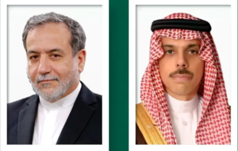 وزير الخارجية السعودي يتلقى اتصالاً هاتفياً من نظيره الإيراني لبحث سبل الحد من التوتر الإقليمي