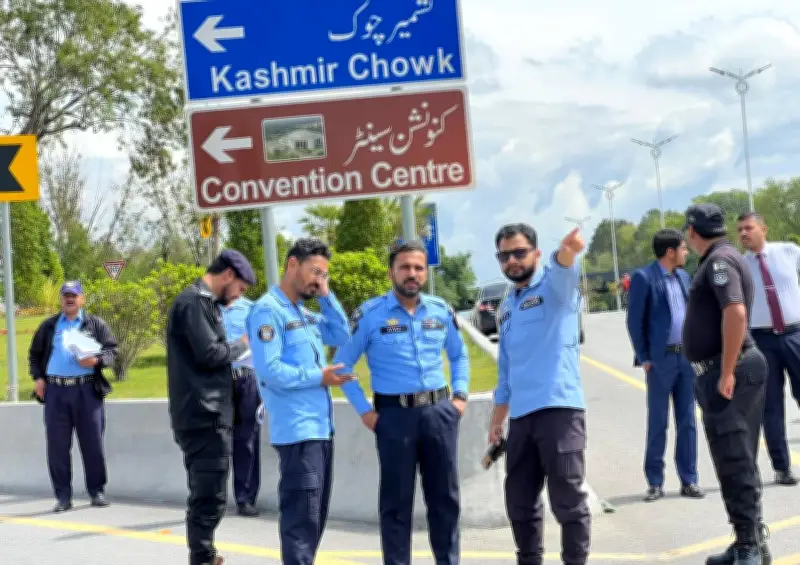 وزير الداخلية الباكستاني يعلن خطة أمنية شاملة لتأمين مفاوضات أمريكية إيرانية في إسلام آباد