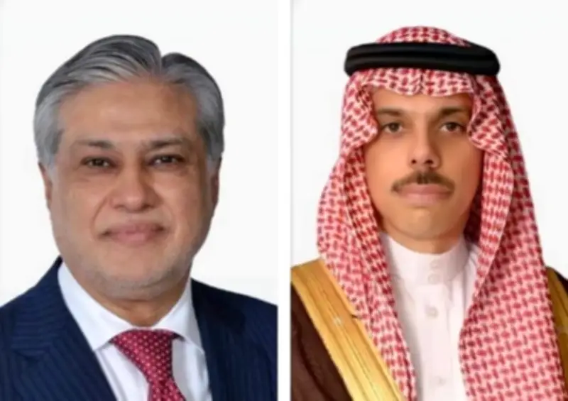 وزير الخارجية السعودي يتلقى اتصالاً من نظيره الباكستاني ويناقشان جهود استعادة الأمن الإقليمي
