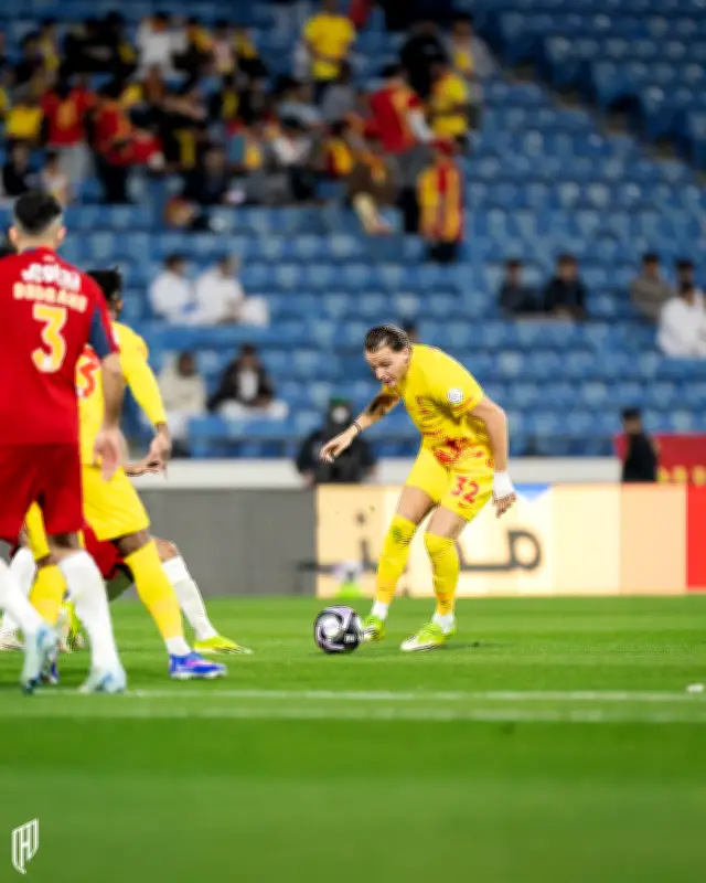 تعادل القادسية وضمك في دوري المحترفين السعودي برصيد نقطة لكل منهما