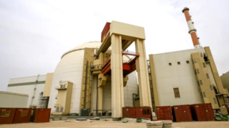 سعي الدول المتخلفة للمشاريع النووية: استنزاف الثروات على حساب التنمية البشرية