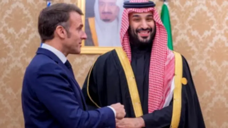 تنسيق فرنسي سعودي مكثف خلف كواليس قمة إسلام آباد لتحقيق سلام دائم في المنطقة