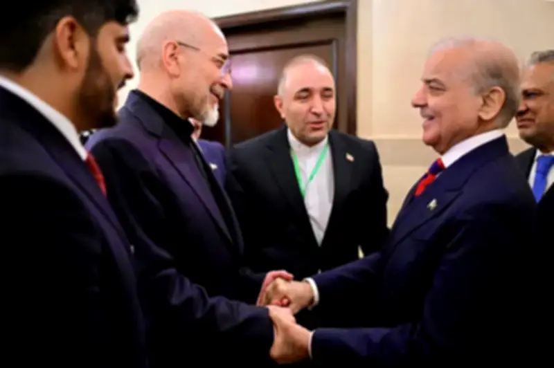 وزير التعليم يعلن عن إطلاق برنامج جديد لتحسين جودة التعليم في المدارس الحكومية