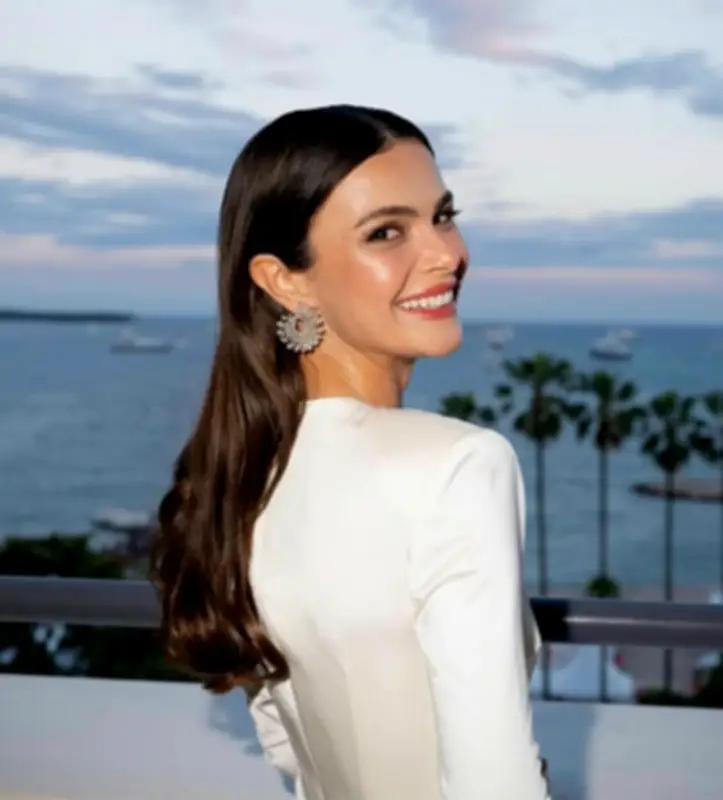 ملاحقات قضائية تطال نجوم الدراما التركية: سينام أونسال تحت المراقبة القضائية