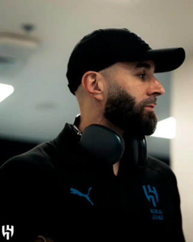 إنزاغي يعتذر لجماهير الهلال بعد الخروج من دوري أبطال آسيا ويدافع عن بنزيما