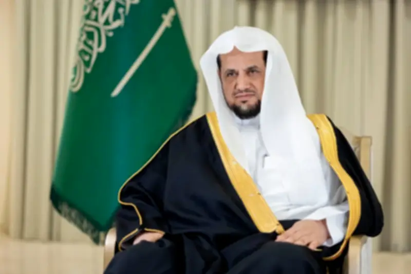 وزير التعليم يعلن عن إطلاق برنامج جديد لتعزيز التميز الأكاديمي في الجامعات السعودية