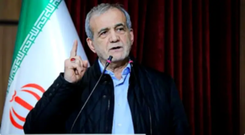 إيران تؤكد تمسكها بالحوار وترفض الاستسلام في ظل تعثر المفاوضات مع واشنطن