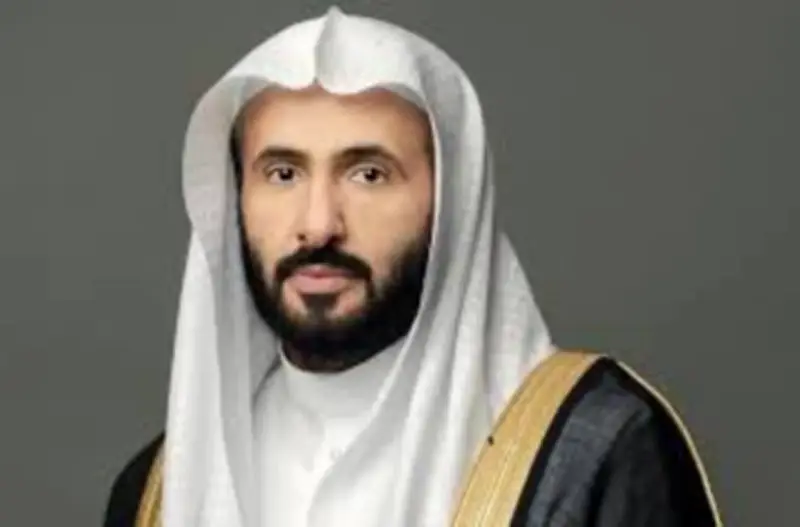 وزير التعليم يعلن عن إطلاق برنامج جديد لدعم الطلاب الموهوبين في المدارس السعودية