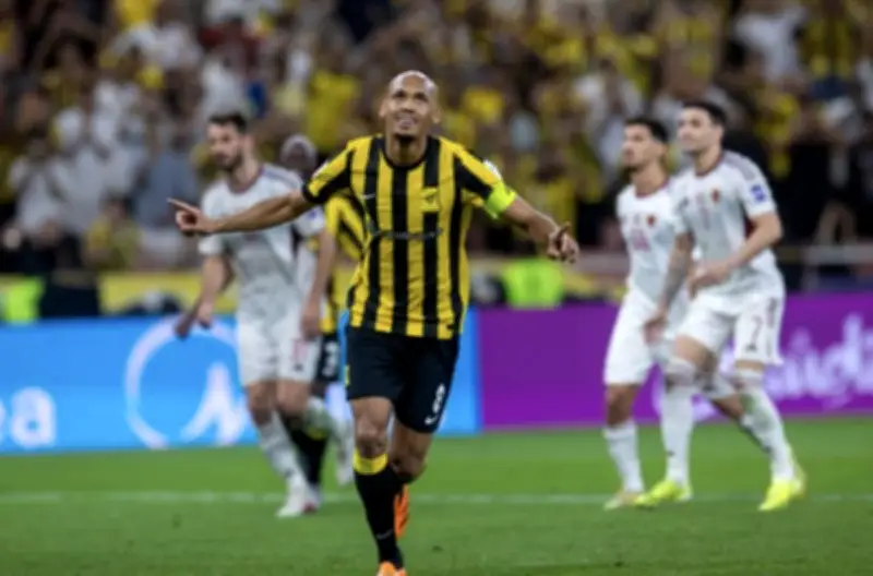 فابينهو ينقذ الاتحاد بركلة جزاء في اللحظات الأخيرة ويتأهل لربع نهائي دوري أبطال آسيا