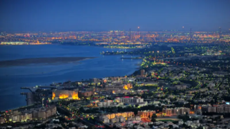 ارتفاع الاستثمارات السعودية في الجبيل وينبع وتدشين مقرات عالمية بالرياض يعزز التحول الاقتصادي