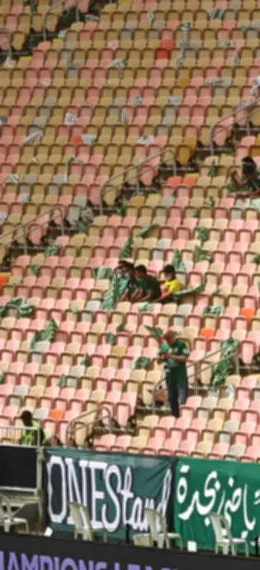 موجة الغبار تهدد بإلغاء مباراة الأهلي وجوهور دار التعظيم في دوري أبطال آسيا