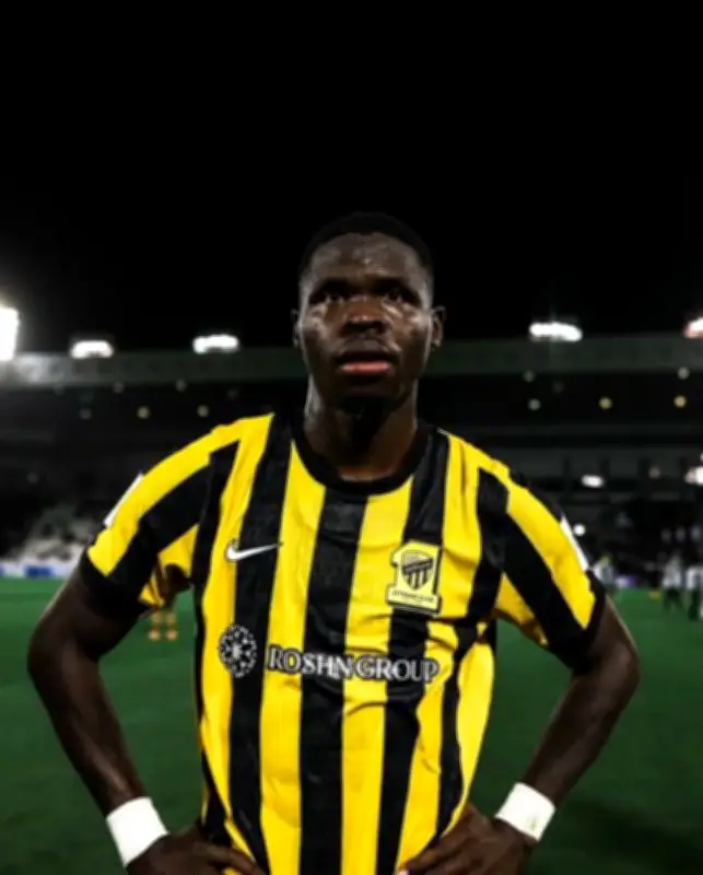 بعد مشاركتين فقط.. سيتفن كيلر يغادر نادي الاتحاد نهائياً