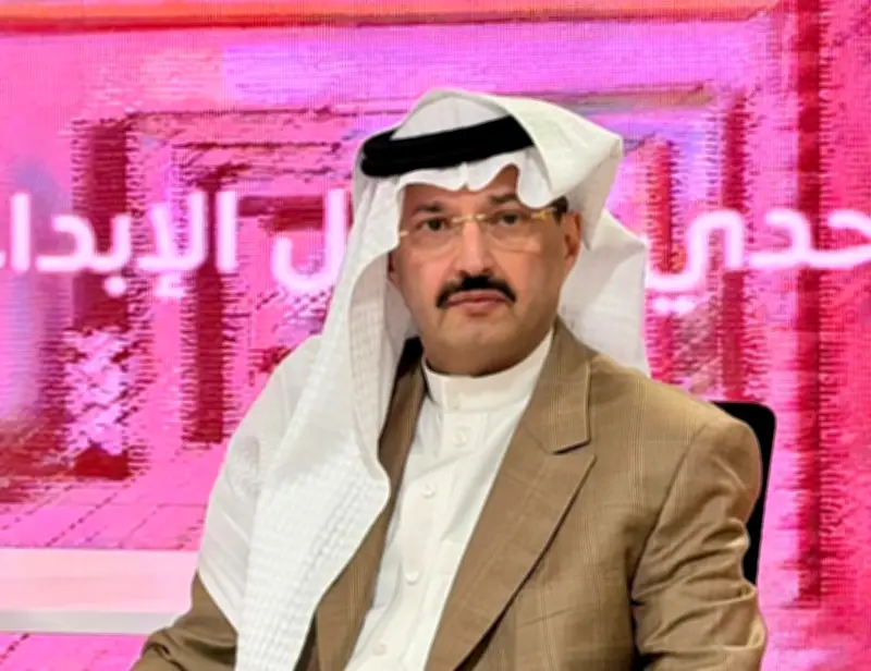 أمير عسير يحضر دعمًا لفريق أبها في مباراة حاسمة للصعود لدوري روشن