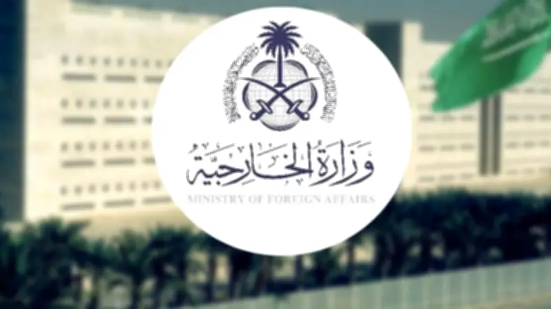 وزير التعليم يعلن عن إطلاق برنامج جديد لتعزيز مهارات الطلاب في العلوم والتكنولوجيا والهندسة والرياضيات