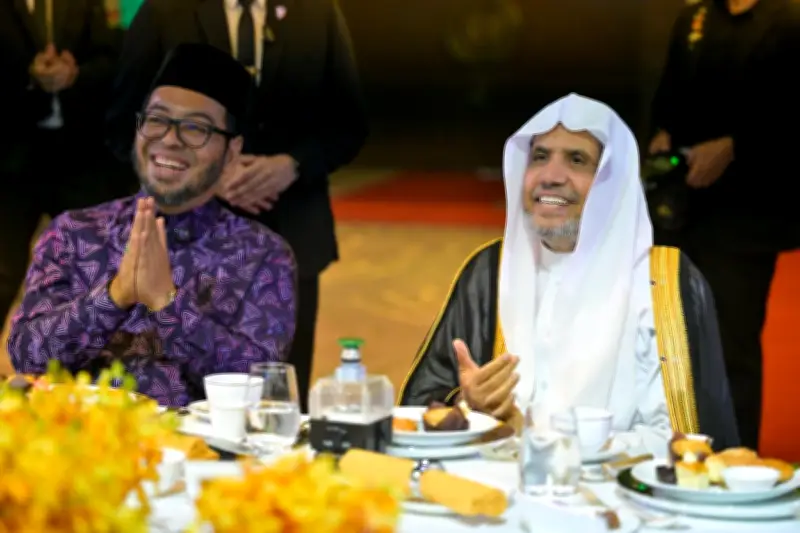 العيسى يطلق المجلس العالمي للإعجاز العلمي في ماليزيا ويرعى ختام مسابقة العلم والإيمان