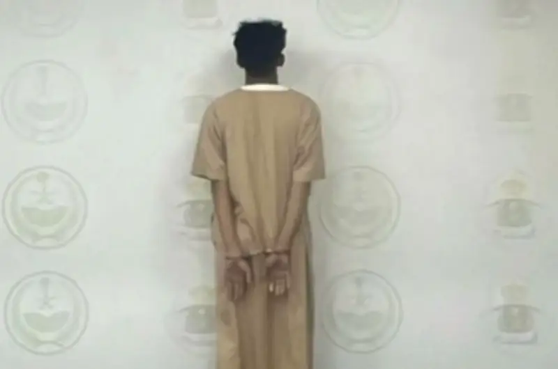 القبض على مقيم يمني في مكة المكرمة بتهمة الاحتيال عبر بيع سندات أضاحٍ وهمية