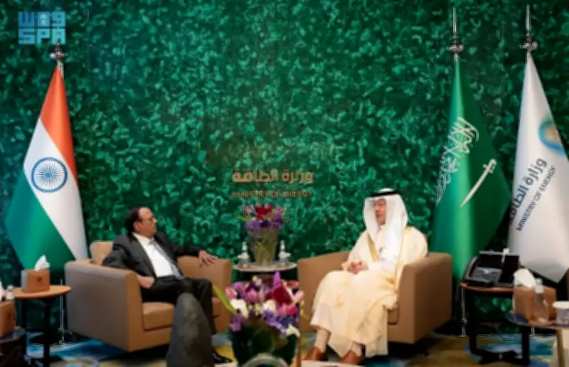 وزير الطاقة السعودي يلتقي مستشار الأمن القومي الهندي لتعزيز التعاون في قطاع الطاقة