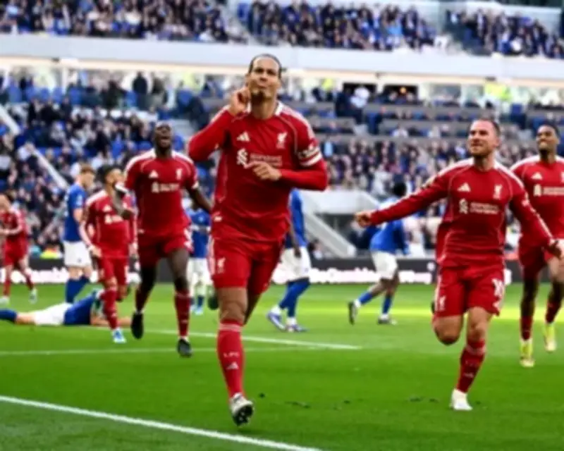 ليفربول يخطف فوزاً دراماتيكياً من إيفرتون في ديربي الميرسيسايد بالبريميرليغ