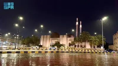 تحذيرات من رياح شديدة وأمطار رعدية على 13 منطقة في السعودية