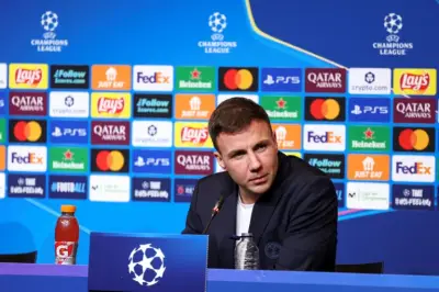 غوتسه بطل مونديال 2014 يمدد عقده مع أينتراخت فرانكفورت حتى 2028