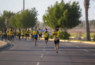 انطلاق ماراثون الوجه بمشاركة 500 متسابق على شاطئ الدرر شمال المحافظة