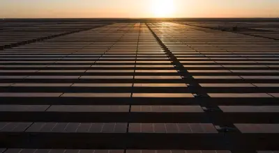 السعودية تصل إلى 64 جيجاواط من مشاريع الطاقة المتجددة