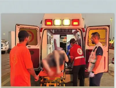 فرق حرس الحدود في عسير تنقذ مواطناً من الغرق أثناء السباحة وتؤكد على إجراءات السلامة