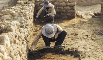 هيئة التراث تعلن نتائج تنقيب السرين الأثري: اكتشاف مسجد تاريخي وجرة صينية تعود للقرن العاشر