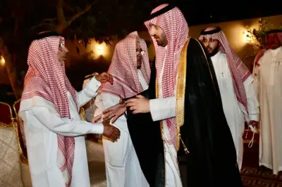 عائلة آل الشيخ تتلقى التعازي في وفاة سليمان بن عبدالرحمن آل الشيخ بمكة المكرمة