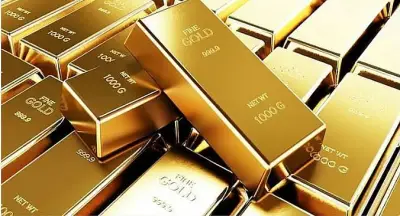 ارتفاع أسعار الذهب مع تراجع النفط وتهدئة المخاوف التضخمية في الأسواق العالمية