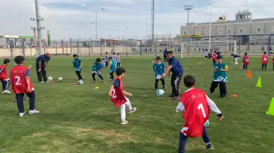 وزير التعليم يعلن عن إطلاق برنامج جديد لتعزيز مهارات الطلاب في العلوم والتكنولوجيا