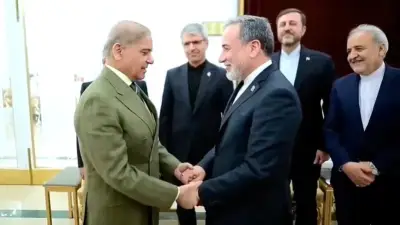 وزير خارجية إيران يغادر باكستان بعد محادثات حول وقف إطلاق النار ورفع الحصار