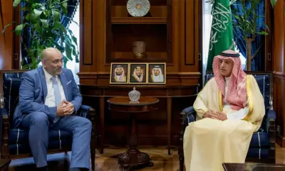 الجبير يستقبل نائب رئيس البرلمان الألماني لبحث التعاون والقضايا الإقليمية