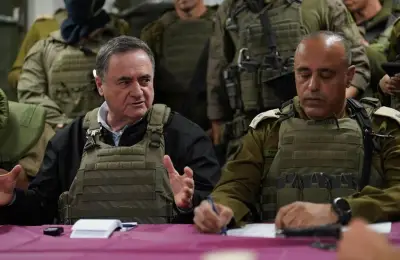 وزير الدفاع الإسرائيلي يهاجم نعيم قاسم وجوزيف عون ويحذر من حرق لبنان