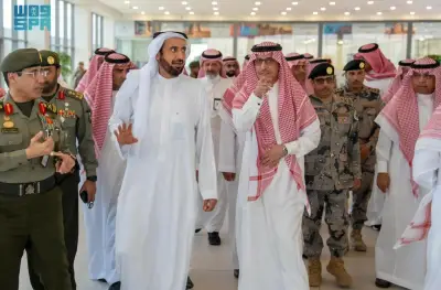 وزير الحج ورئيس الطيران المدني ومحافظ زاتكا يتفقدون منفذي الحديثة وجديدة عرعر