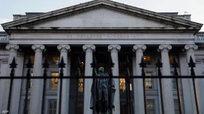 واشنطن توسع عقوباتها المالية ضد إيران لتشمل العملات الرقمية والشبكات الموازية