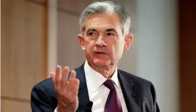 الفيدرالي يبقي أسعار الفائدة دون تغيير في آخر اجتماع لباول