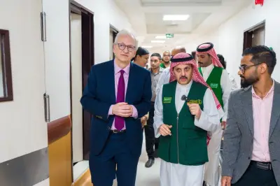 السفير الألماني يزور مستشفى الأمير محمد بن سلمان في عدن ويشيد بخدماته