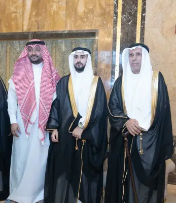 احتفال الكندي والخلافي بزواج عبدالعزيز في جدة